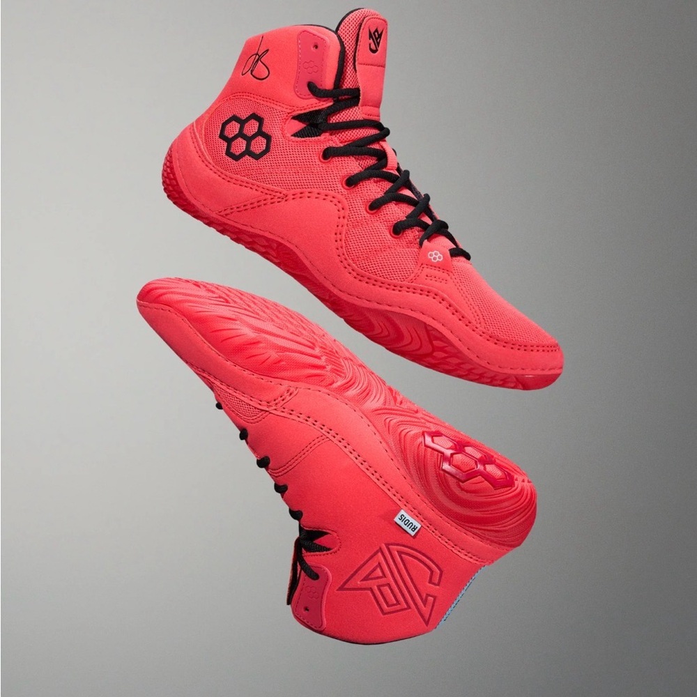 Men's Athletic High-Top Sneakers in Vibrant Coral Pink